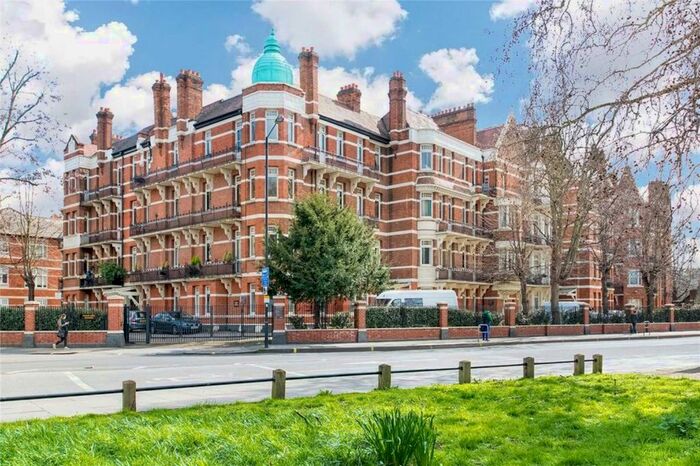 3 Bedroom Flat To Rent In Brook Green, London, W6