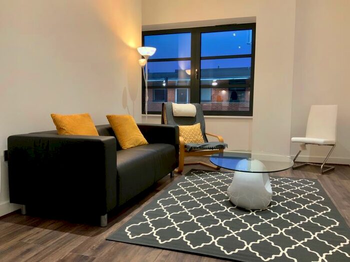 2 Bedroom Apartment To Rent In The Kettleworks, Pope Street, Birmingham, B1