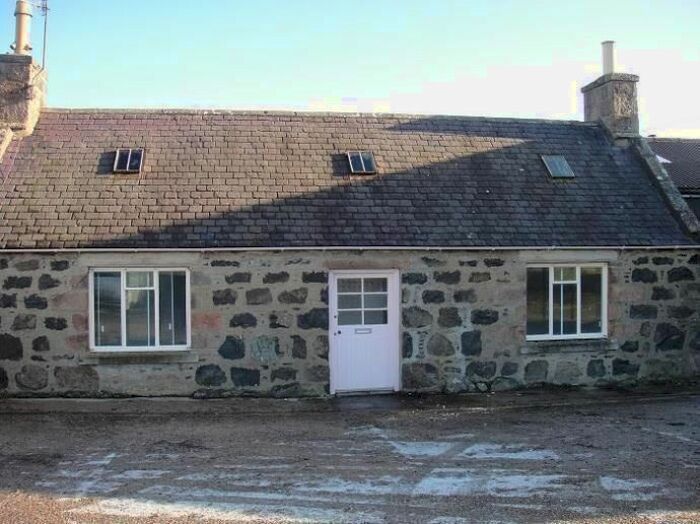 2 Bedroom Cottage To Rent In Old Rayne, Insch, AB52