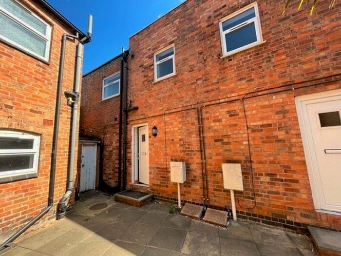 3 Bedroom Property To Rent In Thorpe Street, Leicester, LE3