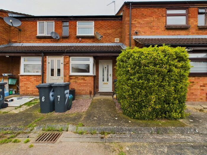 1 Bedroom Studio To Rent In Catkin Close, Quedgeley, Gloucester, GL2