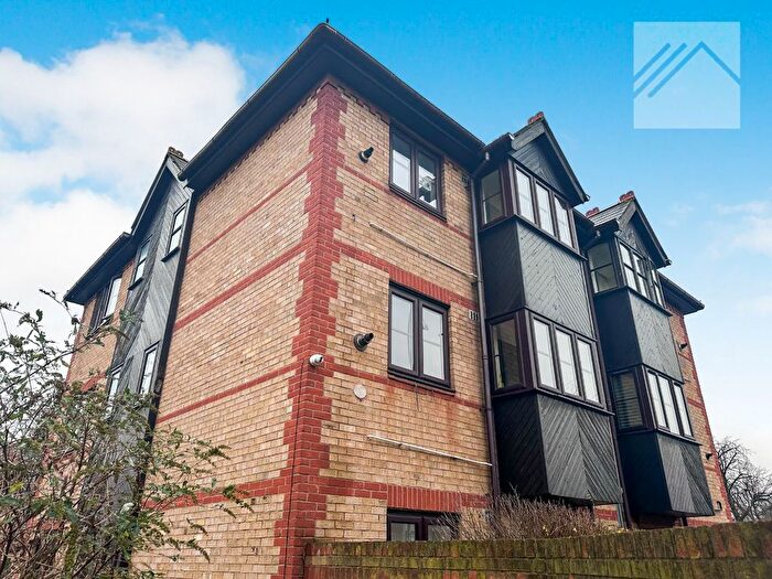 1 Bedroom Flat To Rent In College Close, Grays, RM17
