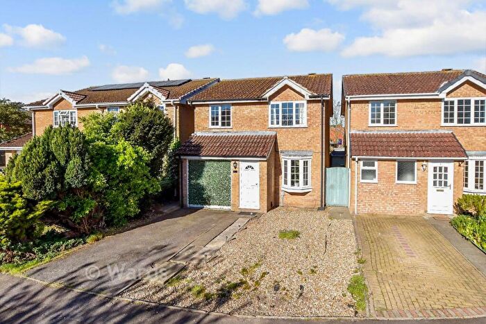3 Bedroom Detached House For Sale In Newbury Close, Folkestone, Kent, CT20