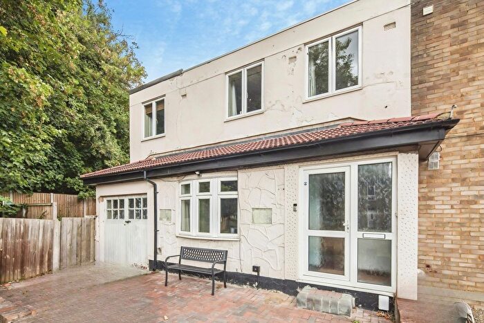 4 Bedroom End Of Terrace House To Rent In Vigilant Close, London, SE26