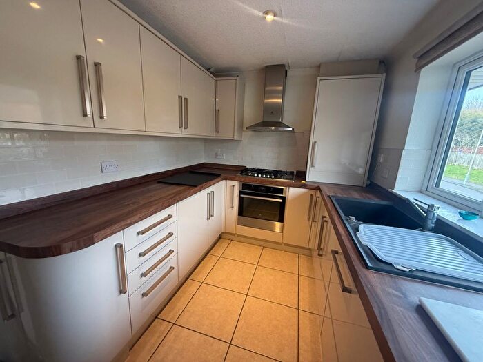 2 Bedroom Maisonette To Rent In Wiltshire Lane, Eastcote, Pinner, HA5