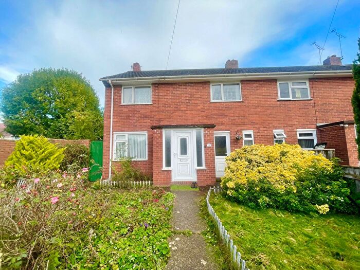 3 Bedroom End Terrace House For Sale In Brookway, Whipton, Exeter, EX1