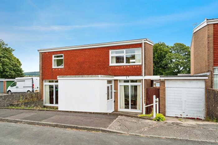 4 Bedroom Detached House For Sale In The Hannants, Neath, SA10