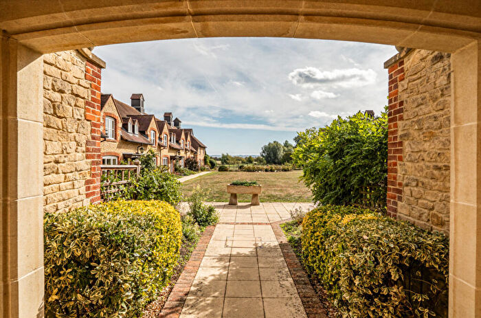 2 Bedroom Retirement Property For Sale In Penstones Court, Marlborough Lane, Stanford In The Vale, Faringdon, SN7