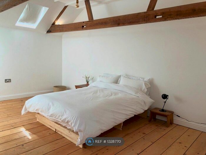 3 Bedroom Semi-Detached House To Rent In Emmanuel House, Margate CT9