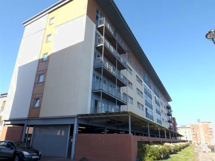 2 Bedroom Flat To Rent In Marine Parade Walk, City Quay, DD1