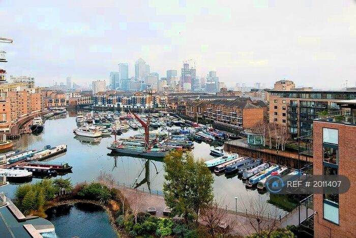 2 Bedroom Flat To Rent In Berglen Court Limehouse Marina Narrow Street, London, E14