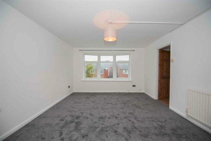 2 Bedroom Maisonette To Rent In Holme Lodge, Carlton, Nottingham, NG4