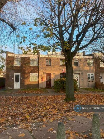 3 Bedroom Terraced House To Rent In Truro Walk, Romford, RM3