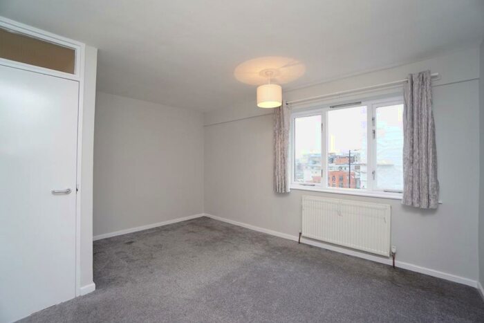 2 Bedroom Apartment To Rent In Jericho Street, Sheffield, S3