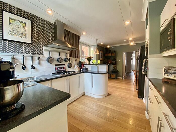 4 Bedroom Terraced House To Rent In Heathcoat Street, Loughborough, LE11