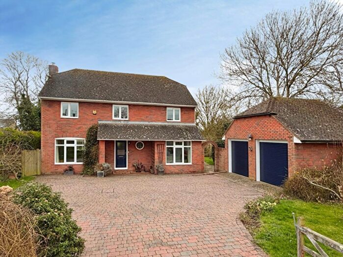 4 Bedroom Detached House For Sale In The Street, Appledore, Ashford, TN26
