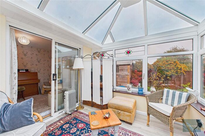 2 Bedroom Bungalow For Sale In Seymour Road, Trowbridge, BA14