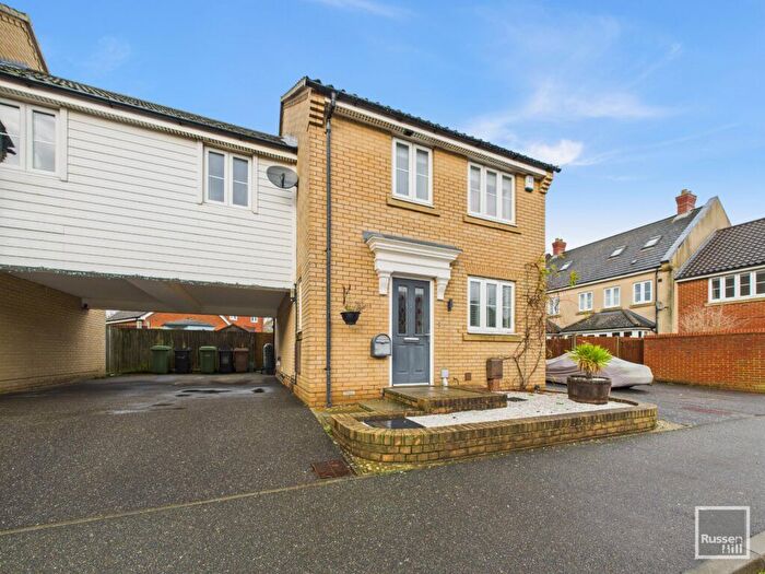 3 Bedroom Detached House For Sale In Dolphin Road, New Costessey, NR5