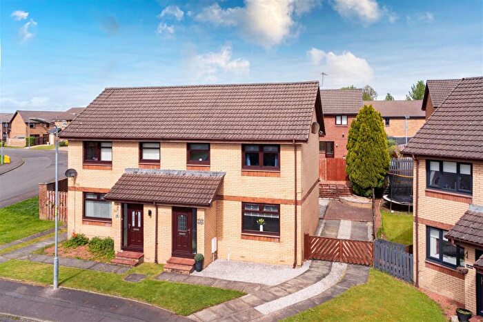 3 Bedroom Semi-Detached House For Sale In Marigold Avenue, Motherwell, ML1