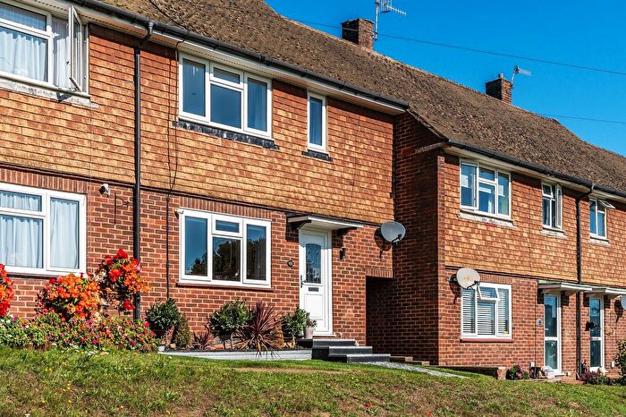 2 Bedroom Terraced House For Sale In Brokes Way, Tunbridge Wells, TN4