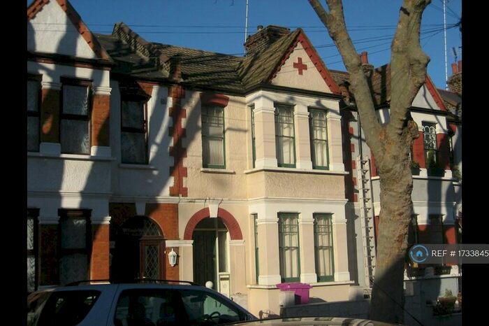 4 Bedroom Terraced House To Rent In Ridgdale Street, London, E3