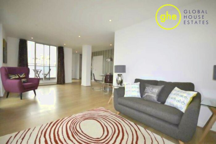 2 Bedroom Flat To Rent In Victoria Wharf, Bethnal Green, London, E2