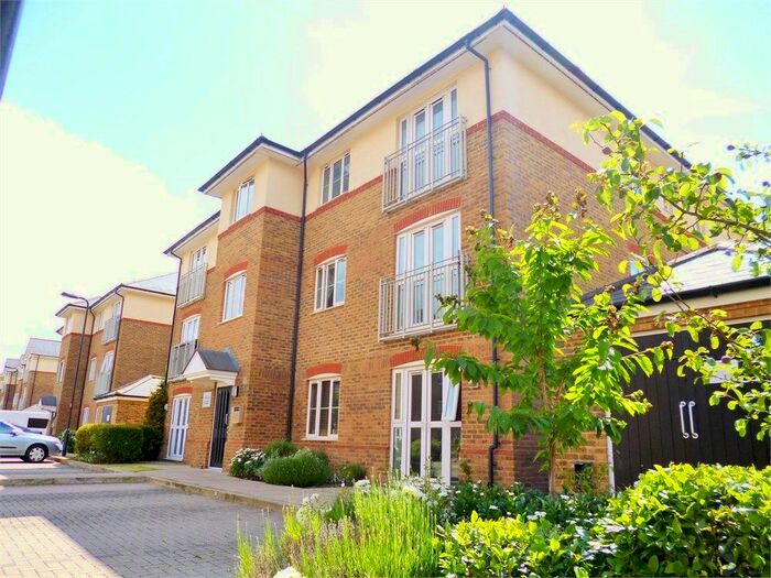 1 Bedroom Flat To Rent In Periwood Crescent, Perivale, Greenford, UB6