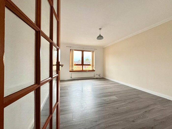2 Bedroom Flat For Sale In Gascoigne Court, Carron, FK2