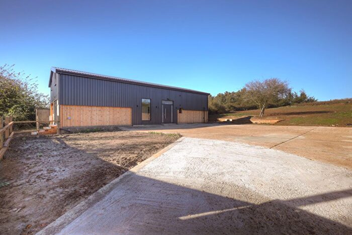 4 Bedroom Barn Conversion For Sale In Lower Road, Layer Breton, Colchester, CO2