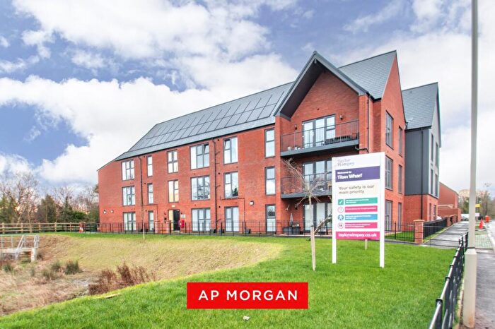 2 Bedroom Apartment For Sale In Old Wharf Road, Amblecote, Stourbridge, West Midlands, DY8