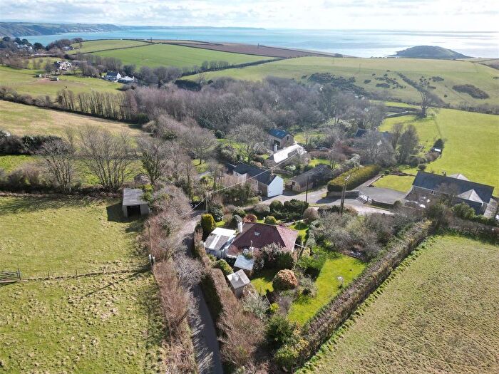 2 Bedroom Detached Bungalow For Sale In Portlooe, Looe, PL13