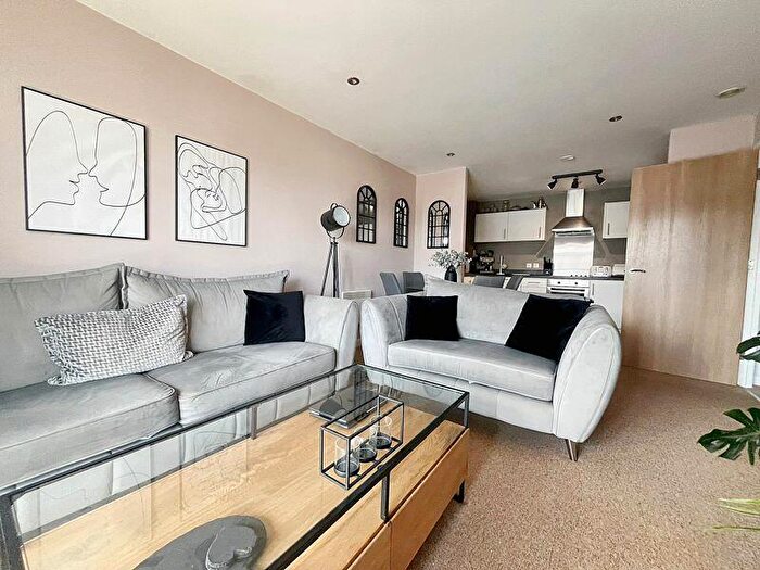2 Bedroom Apartment For Sale In Whittle Way, Brockworth, GL3