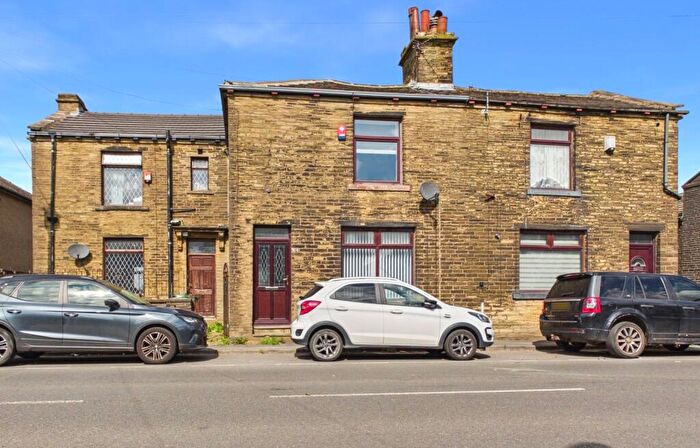3 Bedroom Terraced House For Sale In Highgate Road, Queensbury, Bradford, West Yorkshire, BD13