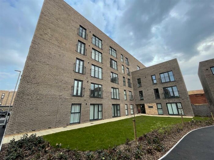 2 Bedroom Flat To Rent In Enriqueta Rylands Close, Delta Building, Stretford, M32