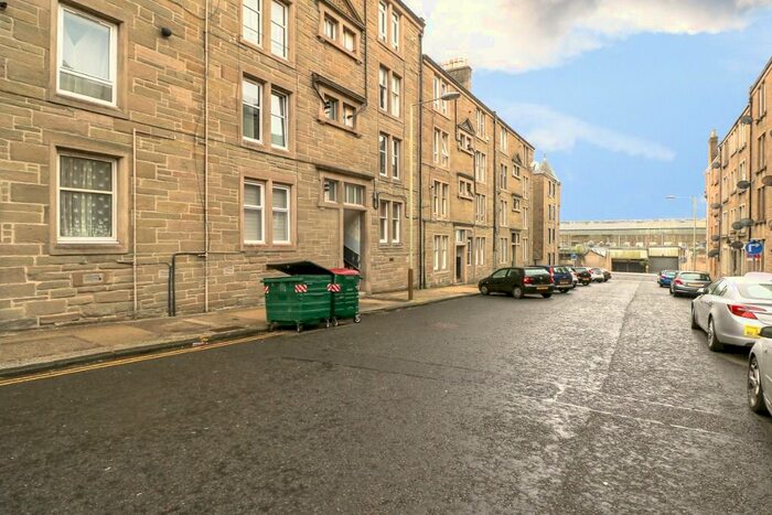 1 Bedroom Flat To Rent In Cunningham Street, Dundee, DD4