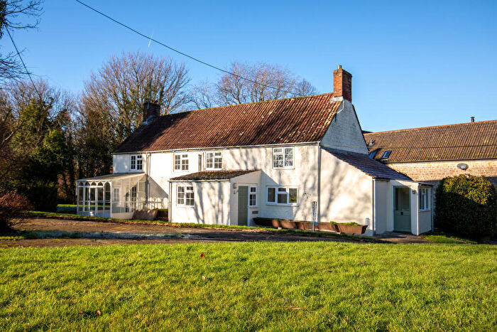 4 Bedroom Detached House To Rent In Westbury, Wiltshire, BA13