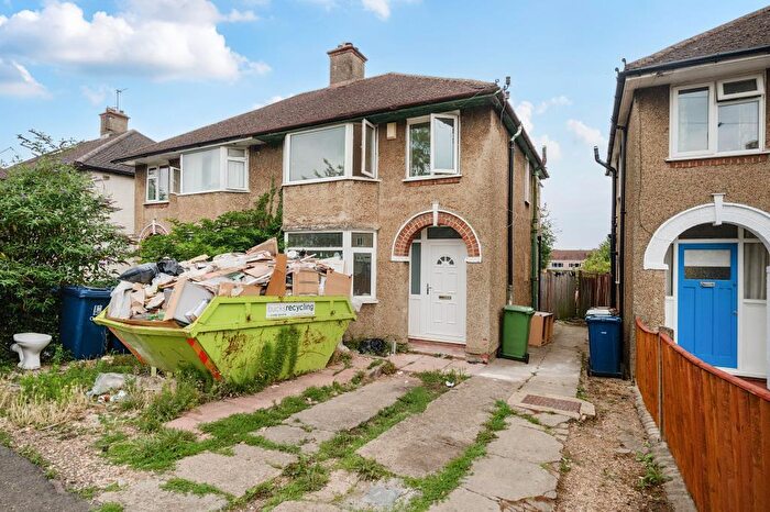 3 Bedroom Semi-Detached House To Rent In Marston, Oxford, OX3