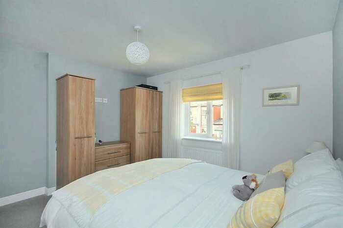 2 Bedroom Terraced House To Rent In South Park Road, Macclesfield, SK11