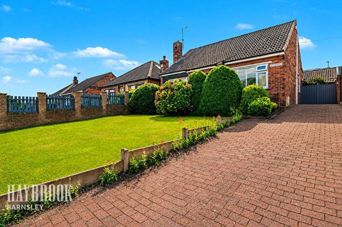 2 Bedroom Detached Bungalow For Sale In Milton Road, Hoyland, S74