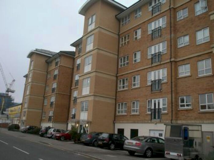 1 Bedroom Flat To Rent In Geneva Court, Rookery Way, Colindale, NW9