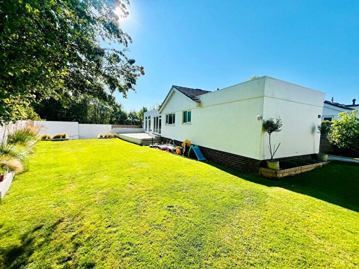 4 Bedroom Detached Bungalow For Sale In Nash Gardens, Dawlish, Devon, EX7