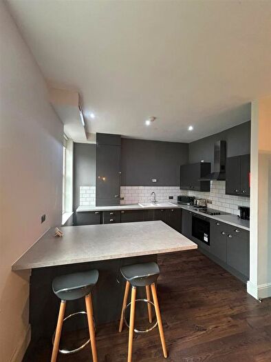 2 Bedroom Property To Rent In Queen Square, Leeds, LS2