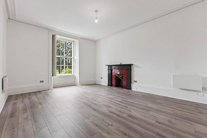 6 Bedroom Terraced House For Sale In Marshall Place, Perth, PH2