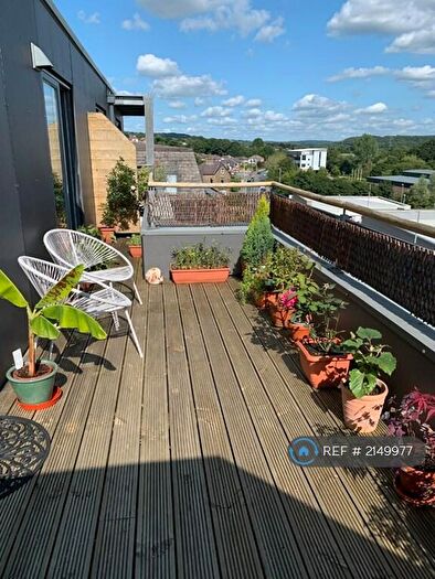 1 Bedroom Flat To Rent In Kassapians, Baildon, Shipley, BD17