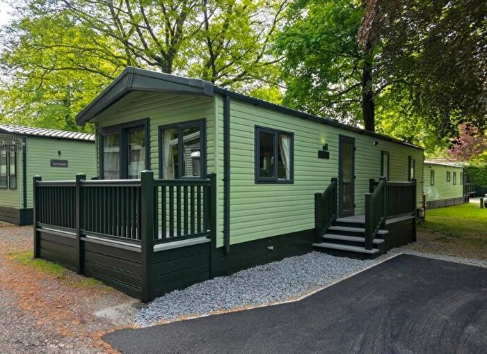 2 Bedroom Mobile Home For Sale In Fallbarrow Holiday Park, Rayrigg Road, Windermere, LA23
