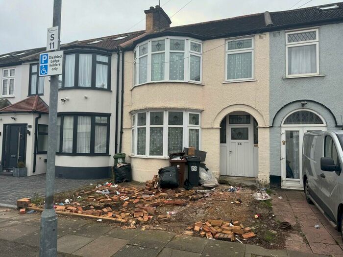 3 Bedroom Terraced House To Rent In Shirley Gardens, Barking, London, IG11