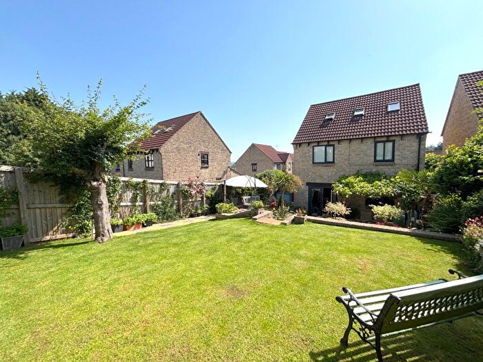 4 Bedroom Detached House For Sale In Green Close, Paulton, Bristol, Somerset, BS39