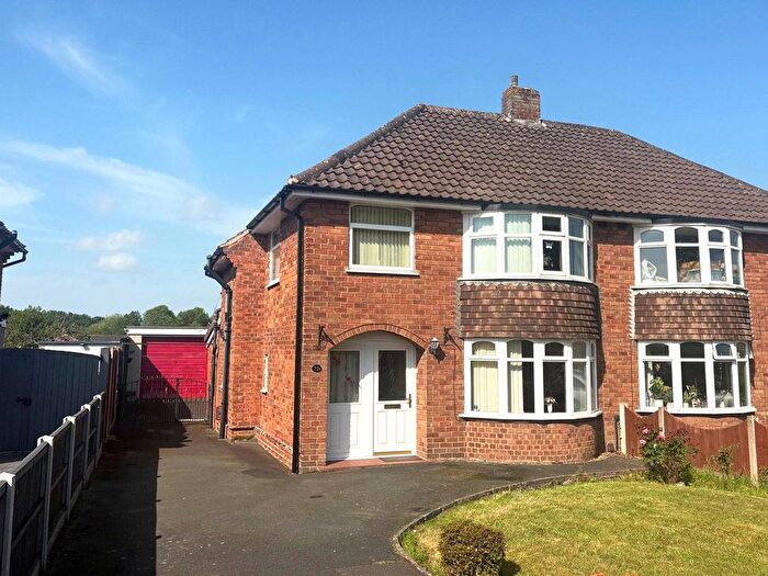 3 Bedroom Semi-Detached House For Sale In Hadley Park Road, Leegomery, Telford, Shropshire, TF1