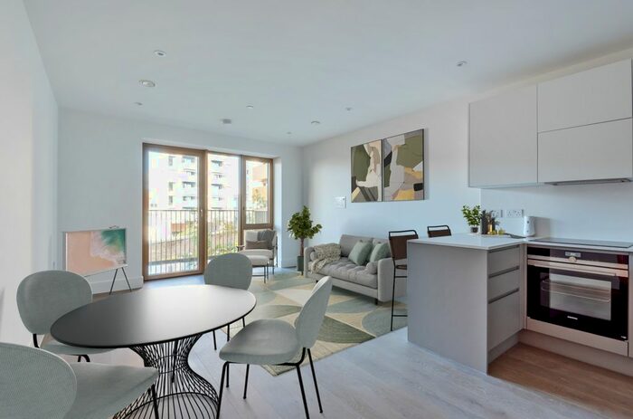 1 Bedroom Flat To Rent In . Jasmine House, Verdo, Kew Bridge, Capital Interchange Way, Brentford, Brentford, TW8