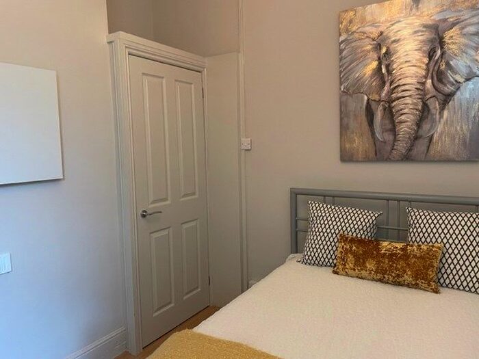 1 Bedroom Flat To Rent In Belmont Road, St Andrews, Bristol, BS6